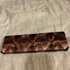 Urban Decay naked reloaded palette